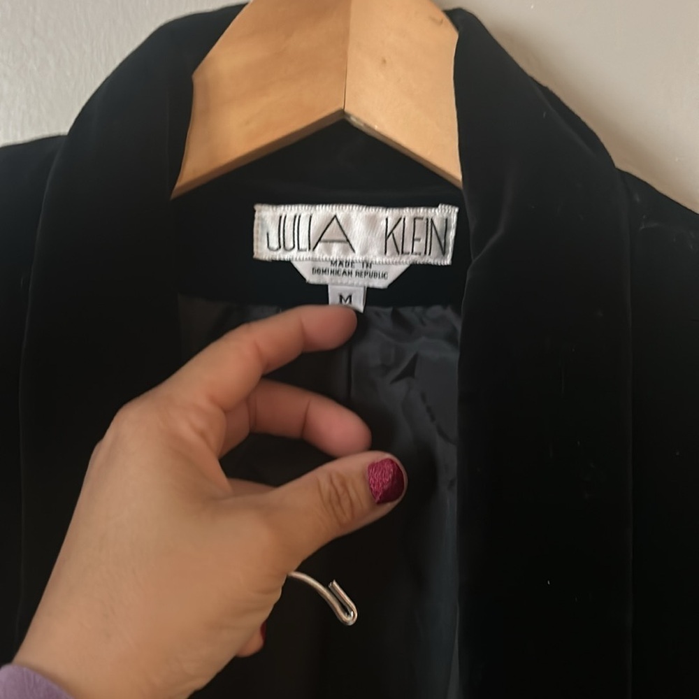 Velvet Oversize Black Coat - Picture 2 of 6